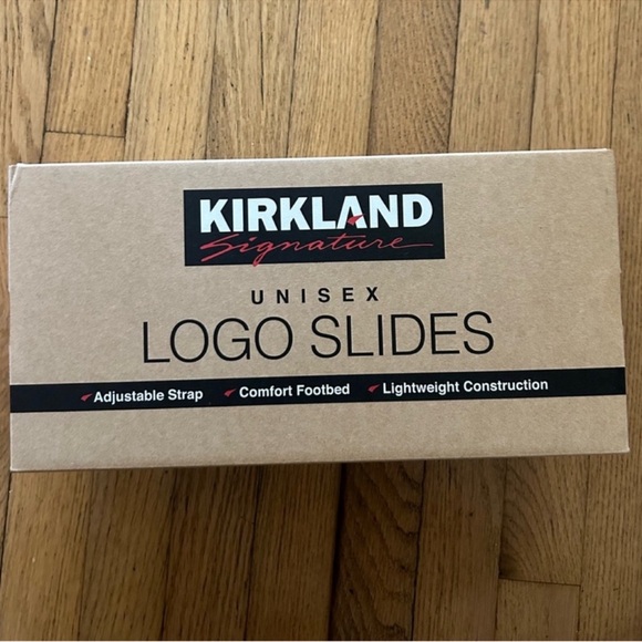 NWT Kirkland Signature Logo Slide Sandal - Men size 8 - Picture 4 of 8